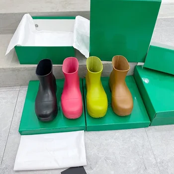 

2020 Autumn and Winter New Candy-Colored Rain Boots Thick-Soled Height Increasing Short Waterproof Rain Boots Women's Rubber
