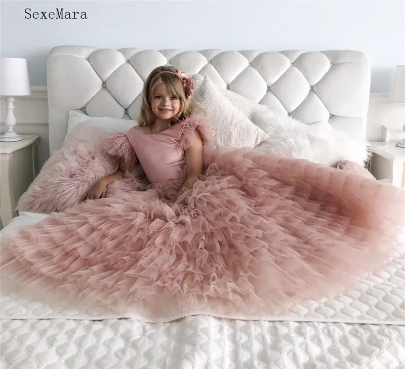 dust-pink-tiered-flower-girl-dresses-for-wedding-feather-cap-sleeves-toddler-pageant-gowns-floor-length-tulle-kids-prom-dress (3)