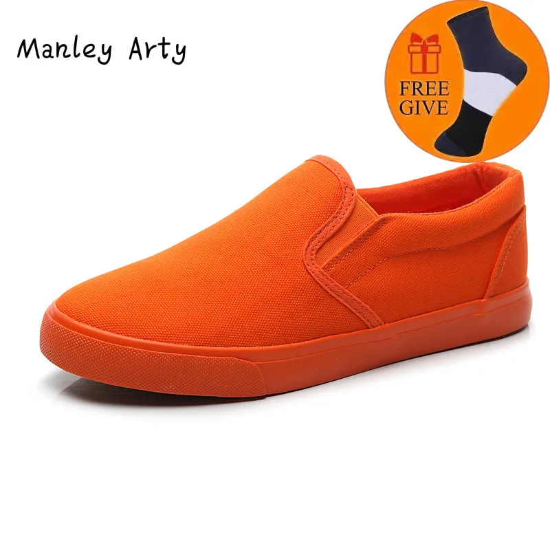 

Young Korean Version Flat Loafers Leisure Walking Outdoors A Foot Pedal Cover Foot Canvas Shoes for Men and Women Lovers Shoes