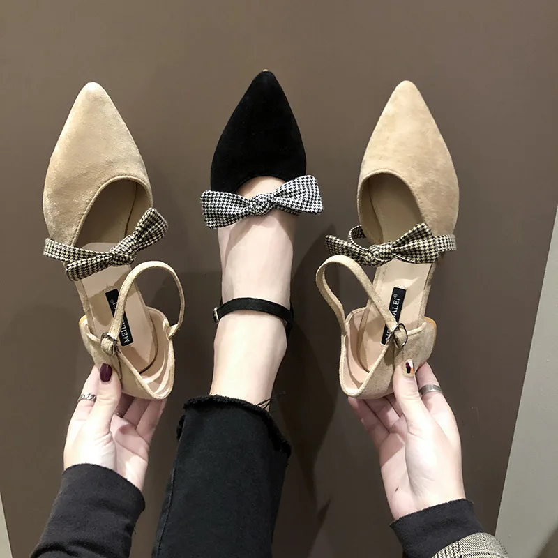 

Shoes Women's 2020 Spring New Style Fashion Bow Buckle Sandals Solid Color Pointed Toe Chunky Heel WOMEN'S Shoes