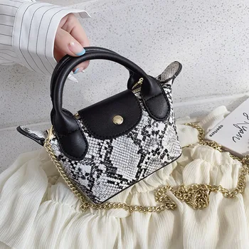 

Mini bag female 2020 new wave Korean version of the wild messenger bag spring and summer niche bag fashion shoulder bag