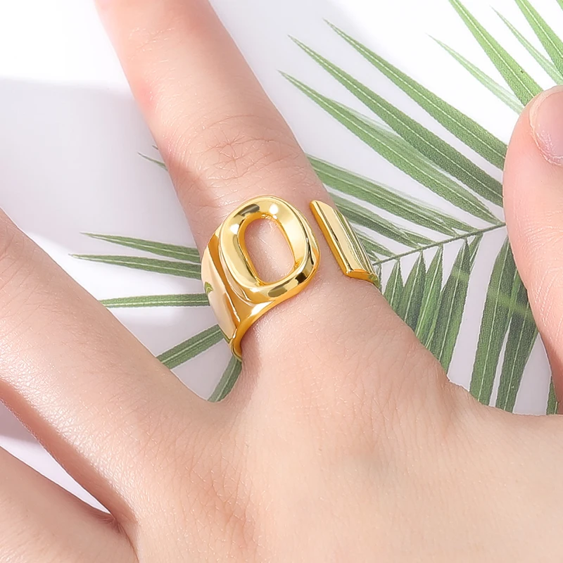 Hollow-A-Z-Letter-Gold-Color-Metal-Adjustable-Opening-Ring-Initials-Name-Alphabet-Female-Party-Personalized (1)