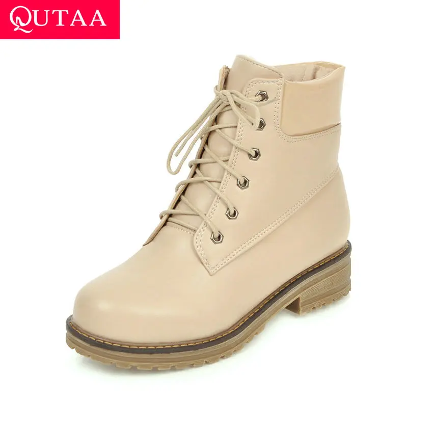 QUTAA/ женские туфли на квадратном низком каблуке круглый носок из натуральной кожи+ из искусственной кожи, крутой, зимние байкерские ботинки, мотоциклетные повседневные ботильоны большие Размеры 34–43