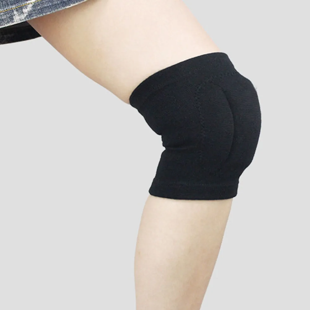 1 Pair Silicone Sweatproof Outdoors Protective Universal Knee Cap Antislip Strip Knitted Pads Breathable Practical Shock Reduce