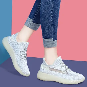 

2020 Season Gypsophila Paniculata Coconut Torre Shoes Woman Sports Leisure Time Fly Weaving Net Face Running Reflective Shoes