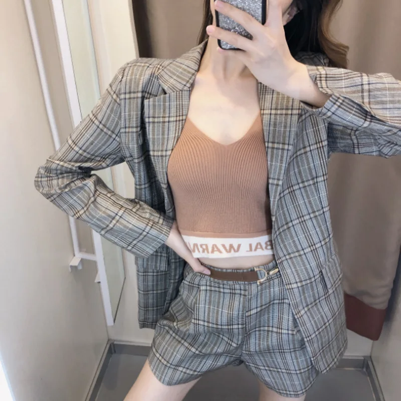 

In The Early Autumn of 2019 The New Vintage Suit Is Set with The Temperament-on Three-piece Suit Pockets Women 2 Piece Set