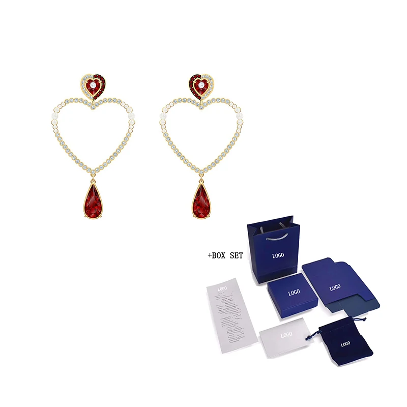 

2020 Fashion Swa New Black Baroque Pierced Earrings Retro Style Heart-shaped Pattern Gold Earrings Female Romantic Luxury Jewelr