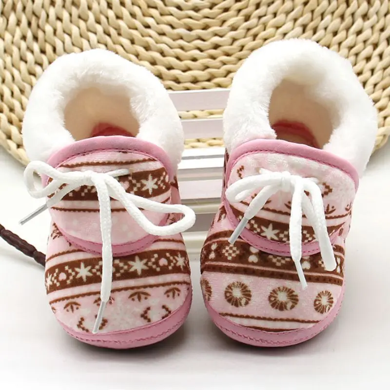 Ботинки с хлопковой подкладкой для маленьких мальчиков и девочек Мягкая Милая Детская обувь зимняя теплая мягкая детская обувь с принтом в стиле ретро Лидер продаж