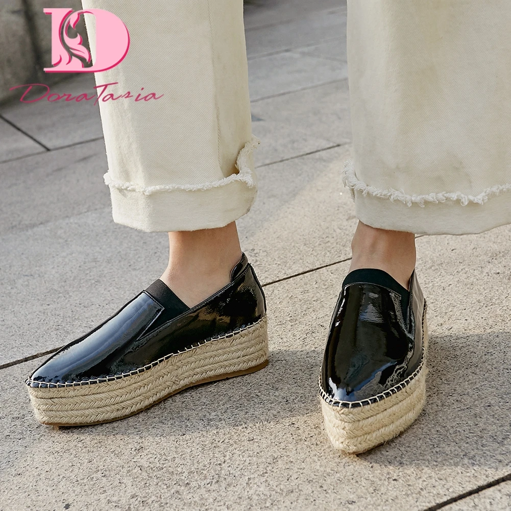 

Doratasia New Fashion 2020 Patent Leather Platform Shoes Woman Vulcanize Slip-On Spring/Autumn Casual Vulcanize Women Shoes