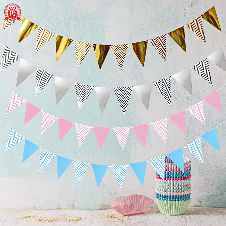 

Ins Hot Flag Birthday Party Supplies Paper Decoration Pull Flag Triangle Banner.