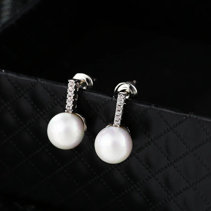 White Классические большие круглые серьги-гвоздики из искусственного жемчуга для женщин, блестящие циркониевые кристаллы, Свадебные вечерние модные ювелирные изделия CE1855E - Окраска металла: White