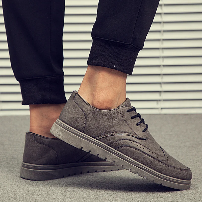 elegant leather men casual shoes fashion office work male footwear italian designer comfortable mens brogue oxford shoes for men (45)