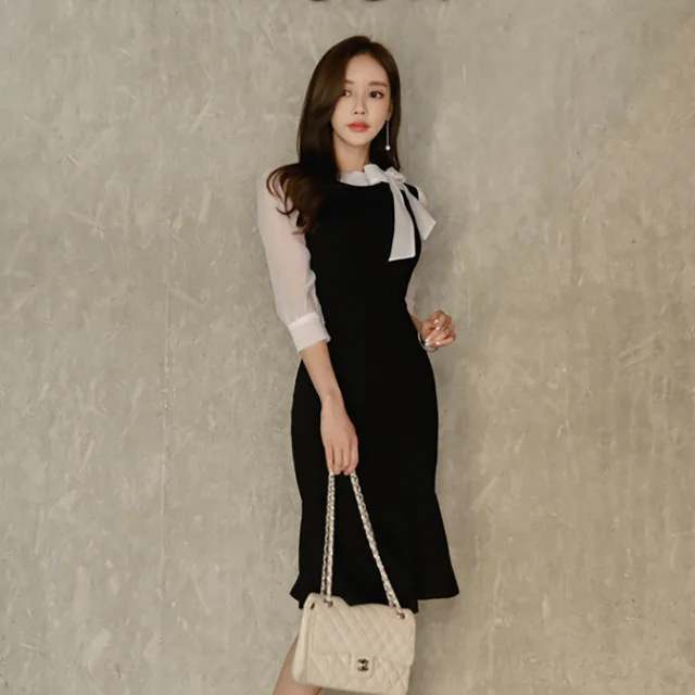 three quarter length sleeve dress
