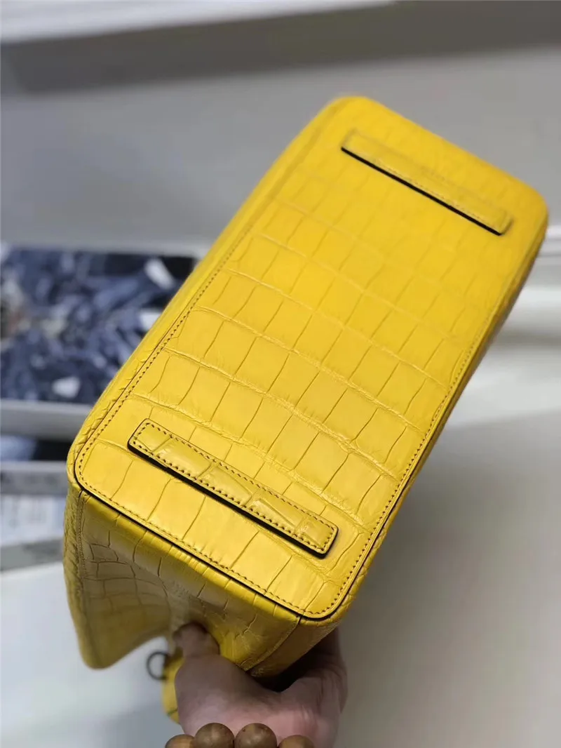 861A0D1F21865801E82C2B8AB9469824