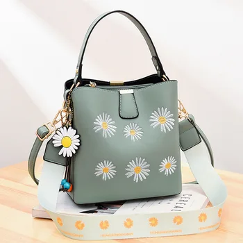 

Quality Luxury Bag 2020 Bag Female Small Daisy New Handbag Trendy Female Bag Simple Fashion Shoulder Messenger Bag Channels GG