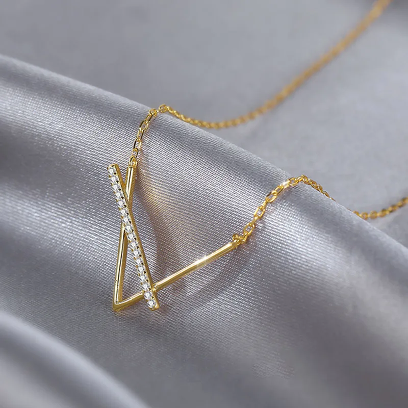 Hot Sale925 Sterling Silver Necklace Exquisite V-Shaped Pendant Shiny Zircon Choker Party Gift For Girls Fashionjewelry SNK014