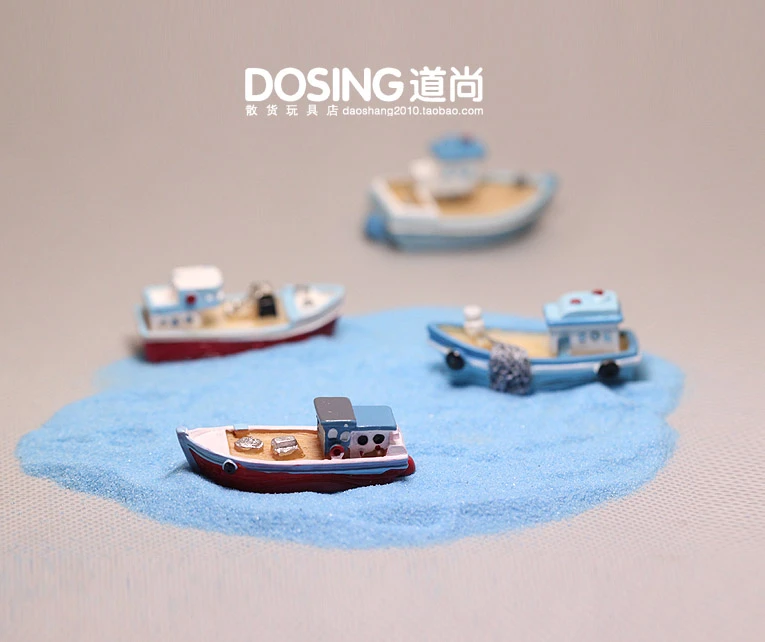Miniature Fishing Boat Model Ornaments 
