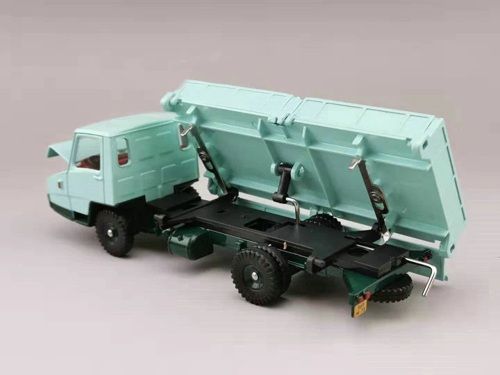 rare fine 1/43 Dump truck Alloy truck model Many movable parts Collection