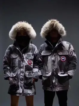 

Winter couple down jacket white duck down hooded jacket long-sleeved warm jacket Parker women's portable down jacket Canada