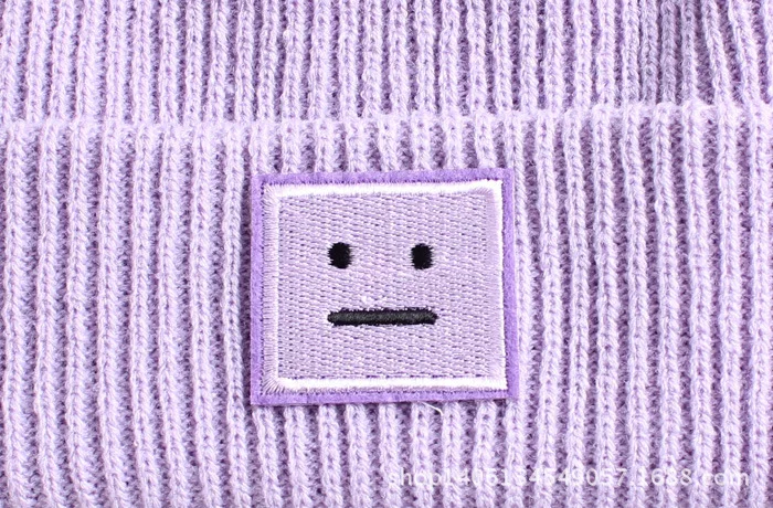 Korean New Hat Autumn Winter Fashion Warm knit Cap British Style Smiley Head Casual Knitted Cap For Women Outdoors Headwear