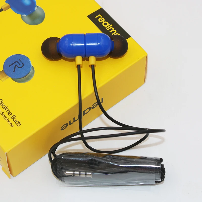 Realme 3.5mm Jack Magnet Earphone In 