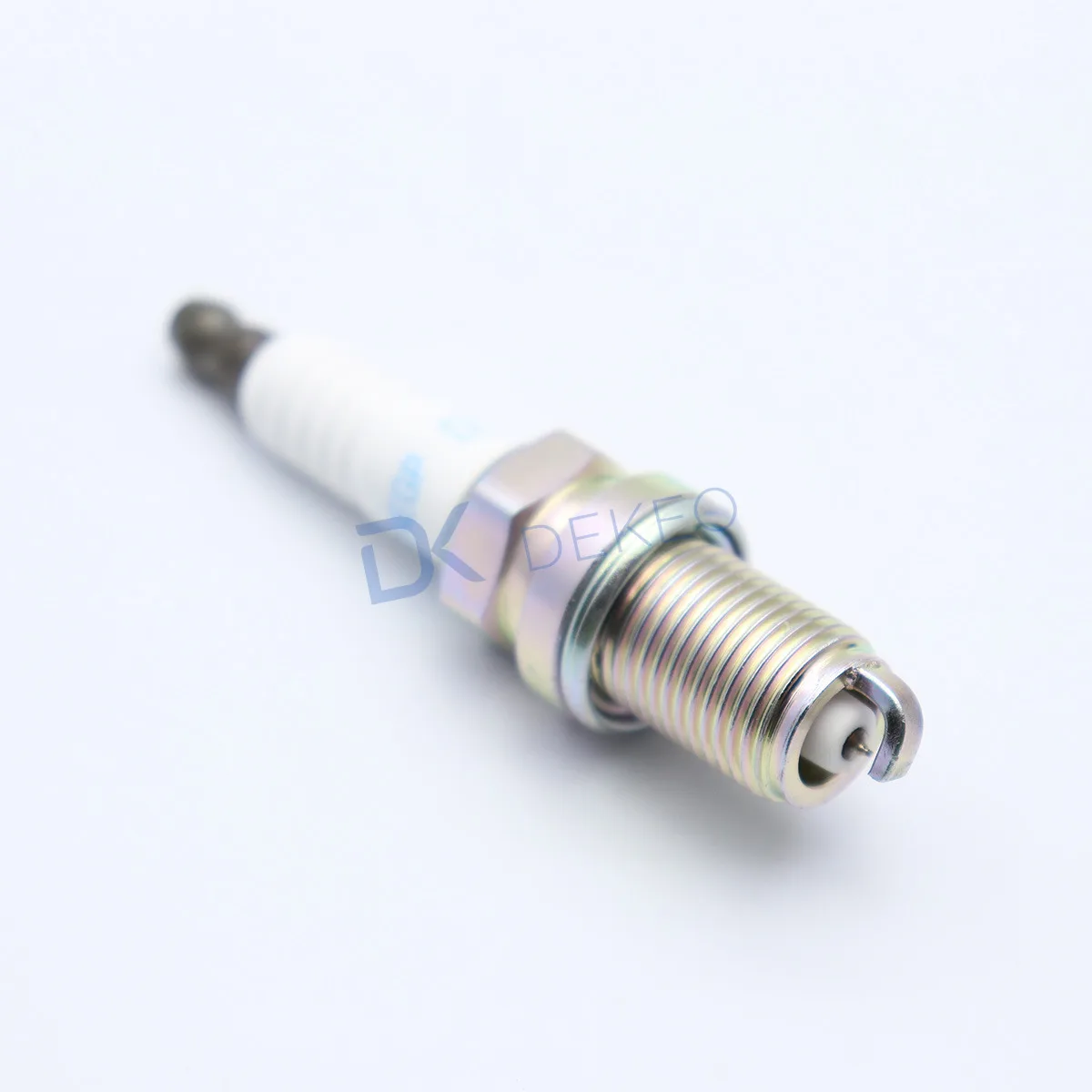 DEKEO свечи зажигания никелевого сплава для Nissan Sentra Mitsubishi Galant Toyota Camry Corolla Highlander Previa RAV4 Audi BKR6E11 4 шт