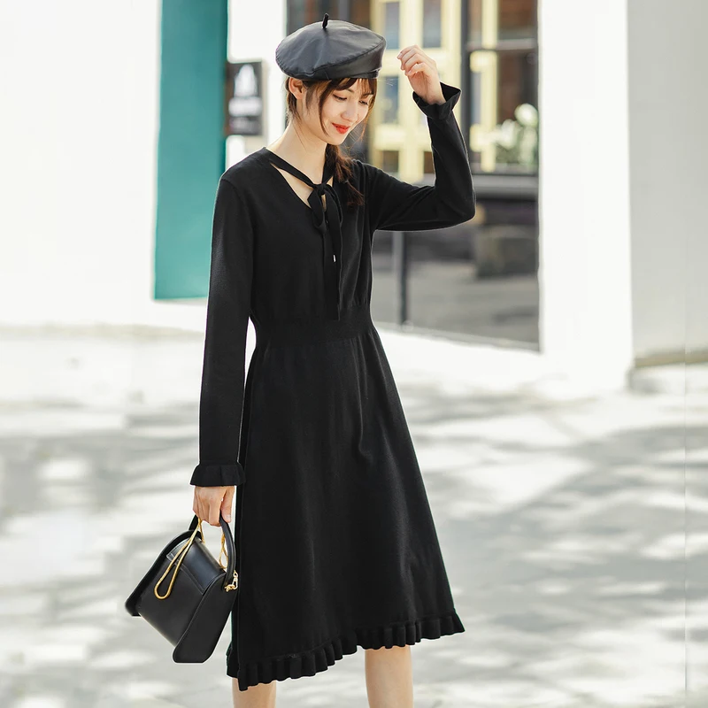 

INMAN 2020 Spring New Arrival Literary Retro Style Flower Swing Sleeve Fit Waist Long Sleeve Women Knit Wear Dresses