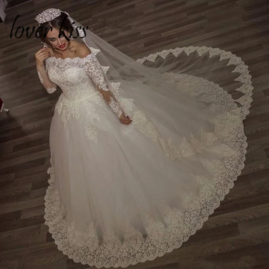 Любовник Поцелуй Vestido De Noiva с открытыми плечами арабский свадебные платья