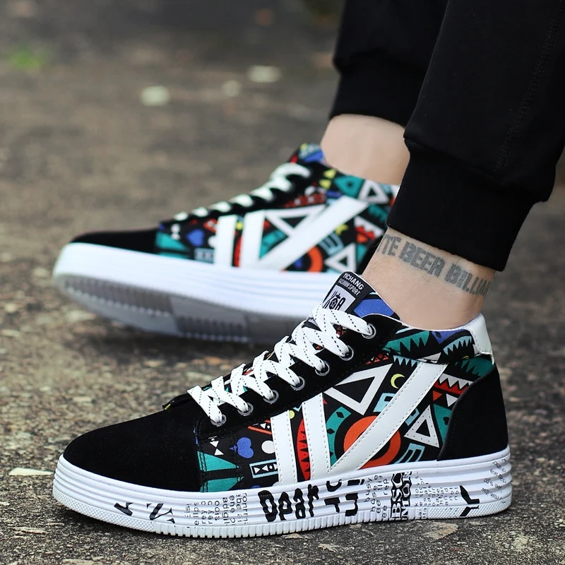 Ceny Męskie buty na co dzień wulkanizowane zimowe trampki Unisex moda Graffiti lekkie oddychające para sportowe buty Walking Jogging Zapatos
