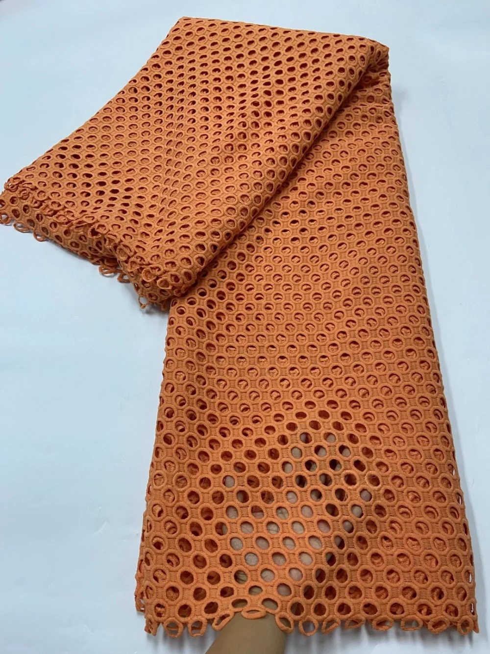 E49B8A07496F10587182684F97C72ACA