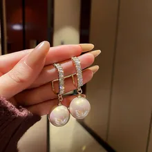 

Korean Fashion White Gray Pearl Drop Earrings For Women Oversized Shiny Zircon Luxurious Stud Earrings Wedding Party Gift