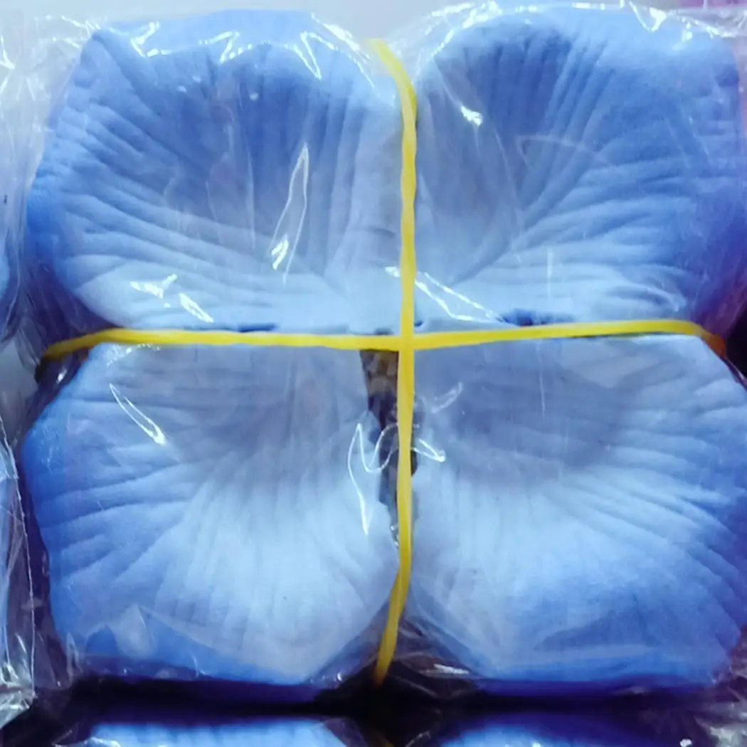 blue white Шелковые лепестки роз для дома, спальни, свадьбы, имитация цветов - Цвет: blue white