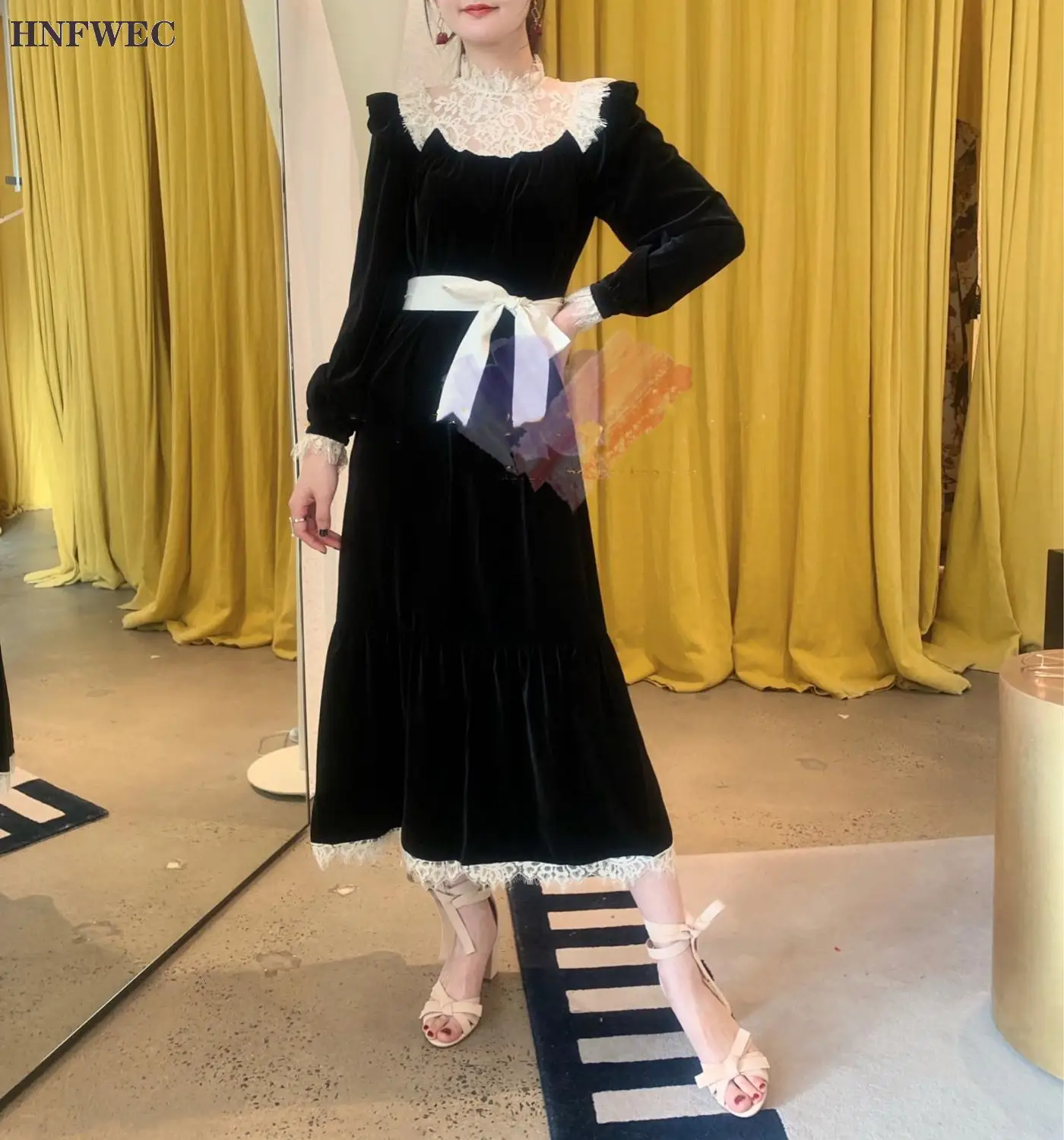 

New Arrival Autumn winter new style Zimme black corduroy velvet long sleeve stitching lace stand-up collar lace dress Y706