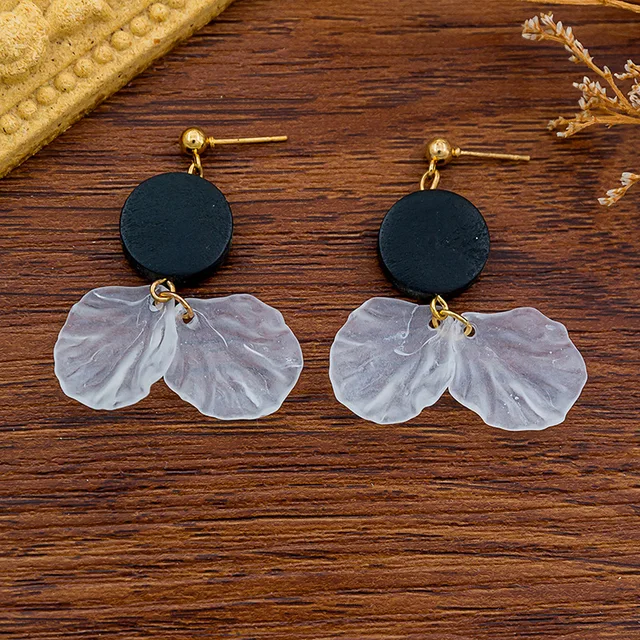 Exknl Multicolored Fashion Resin Flower Long Drop Earrings 2022 Designs Bohemia Handmade Petal Dangle Earrings For Women Gift 1234-1