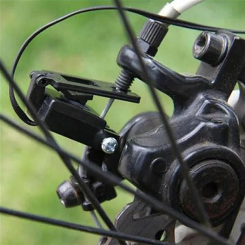 83305_no-logo_083305-3-04