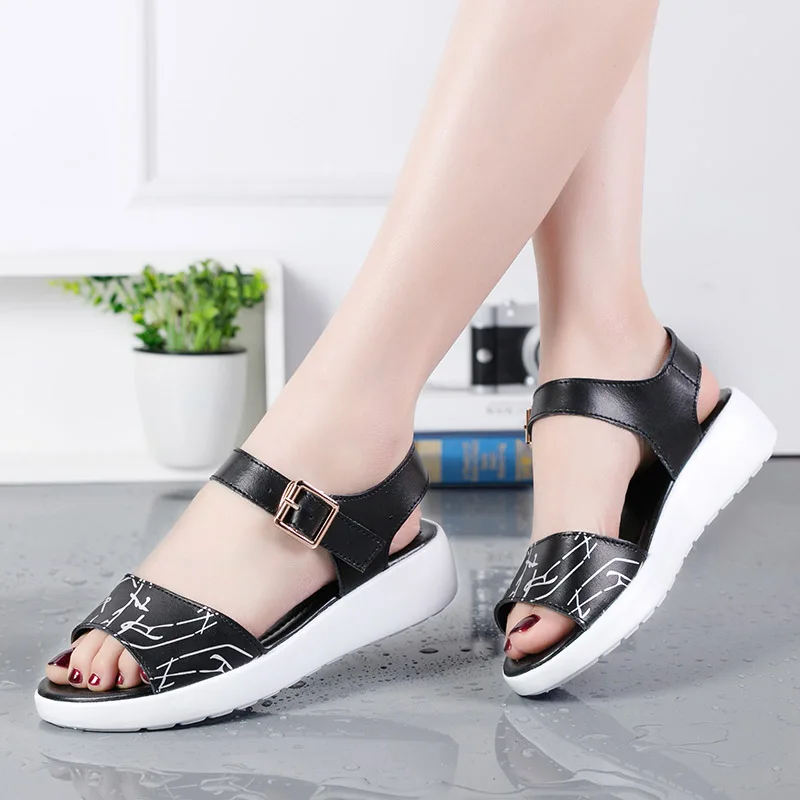 Genuine Leather Women Flats Platform sandals shoes ladies Sliver Sneakers shoe 2018 summer Fashion platform High