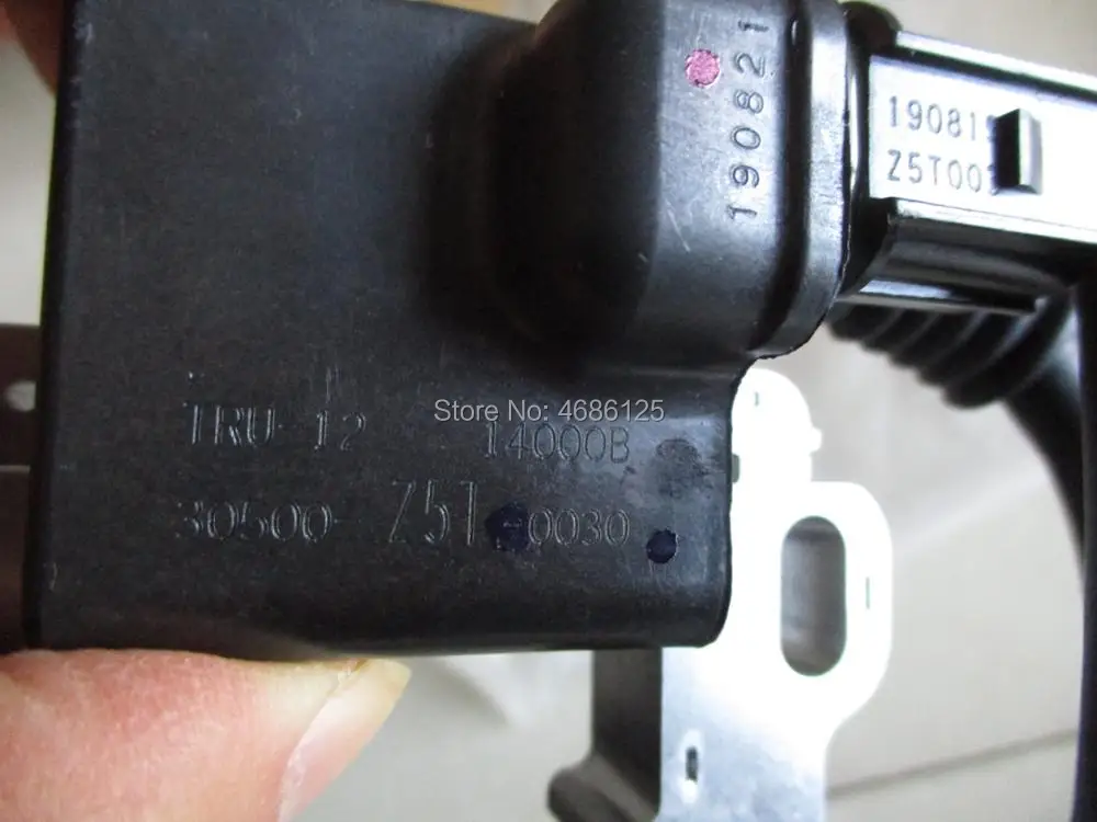 30500-Z5T-003 катушка зажигания GX390 силовые части GENIUNE 30500-Z5T-0030