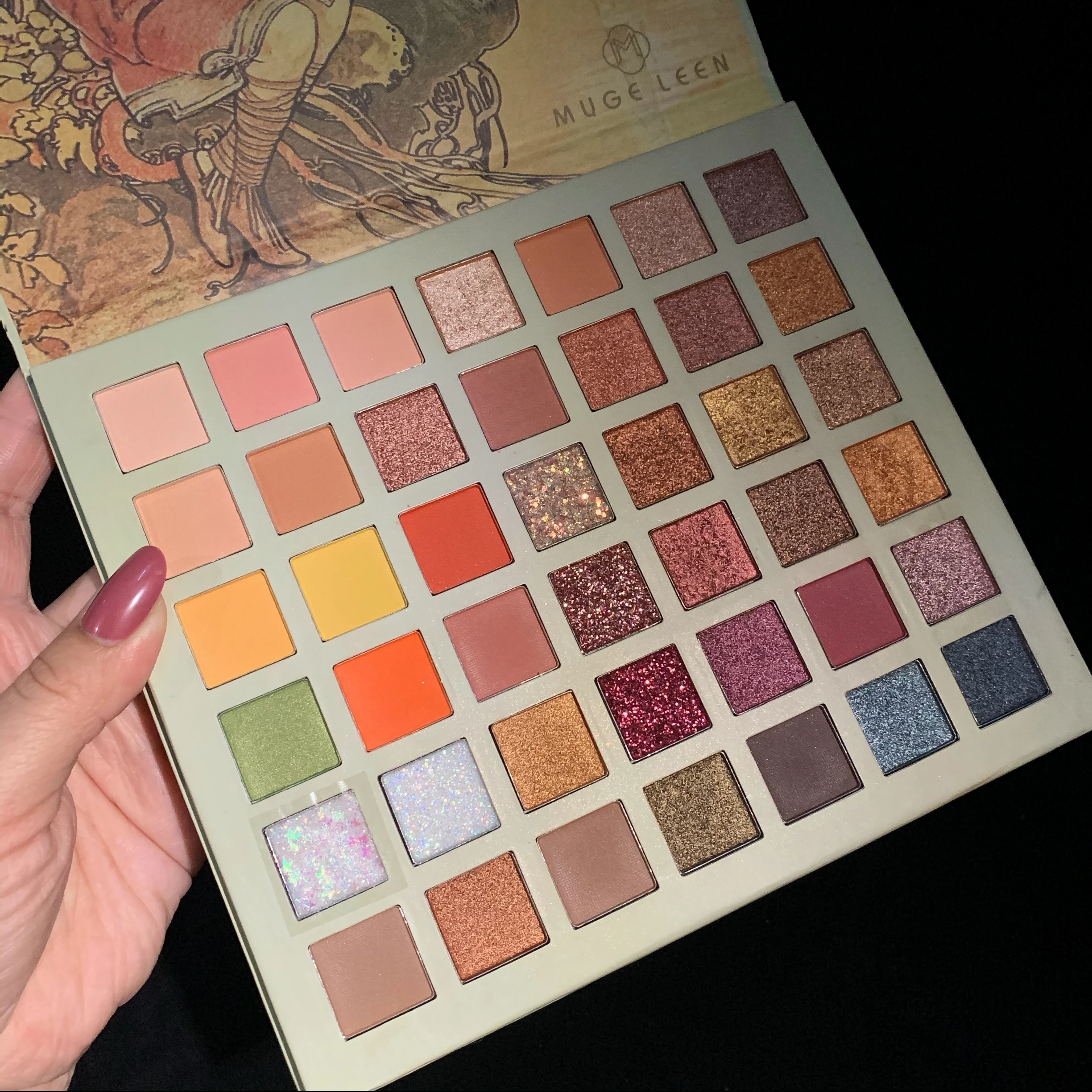 

42 Colors Oil Painting Eyeshadow Palette Glitter Shimmer Eye Shadow Powder Matte Glitter Eyeshadow Palette Cosmetic Makeup