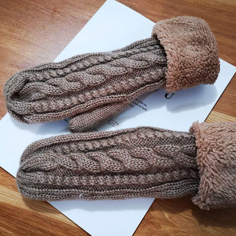 Khaki Женские модные вязаные твист Цветы Варежки Зимние женские шерсть плюс кашемир бархат утолщение теплые полный палец перчатки Guantes L46 - Цвет: Khaki