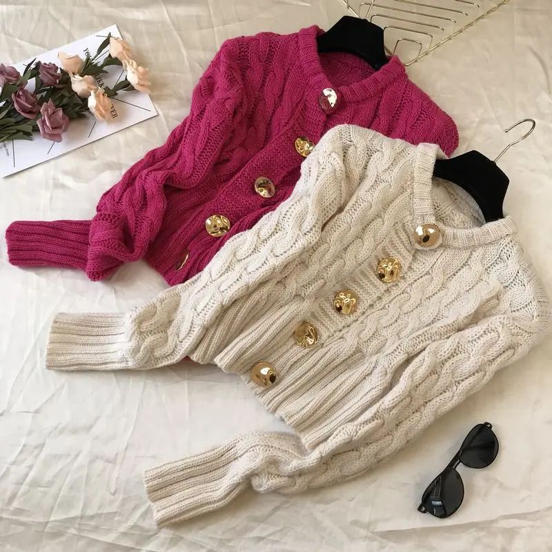 

2019 Autumn New Twist Sweater Women Buckle Splicing Solid Color Texture Leisure Long Sleeved Temperament Knitted Cardigan Coat