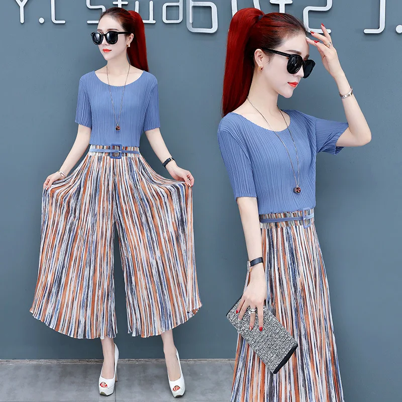 

Fashion WOMEN'S Suit Summer Ozhouzhan 2019 New Style Loose Short Sleeve Pleated T-shirt Capri Loose Pants Two-Piece Set Fashion