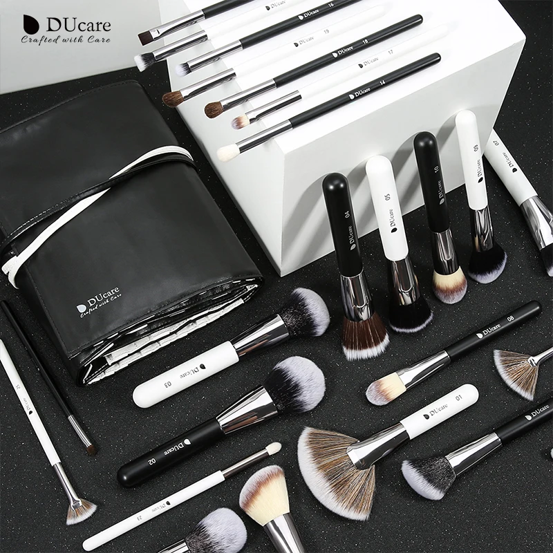 DUcare Black/WhiteProfessional кисти для макияжа с сумкой из натурального козьего волоса основа для пудры консилер контур глаз Смешивание 31 шт
