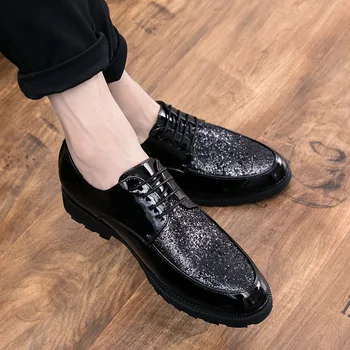 

Mens Dress Shoes black glitter Brogue Formal Shoes Men Elegant Patent Leather Flats Oxford Footwear Lace Up Pointed top shoes