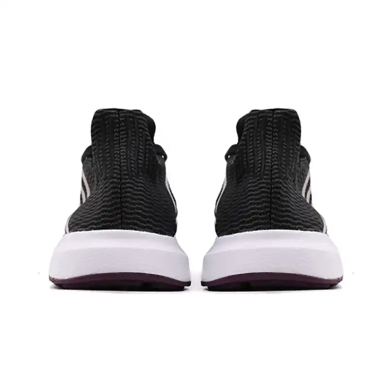 womens black swift run