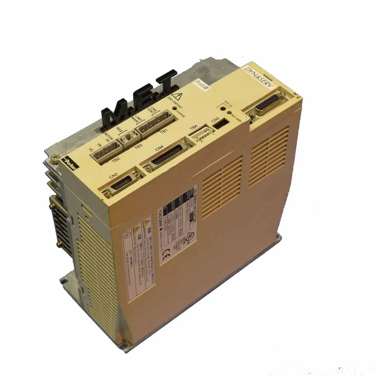 

UD1AP3 UD1AP3-200N-1KD-2XA-N сервопривод/драйвер, используемый в хорошем состоянии
