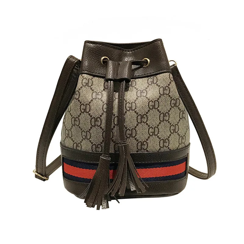 

2020 new style fashionable old flower drawstring western style bucket bag leisure tassel Single Shoulder Messenger Bag