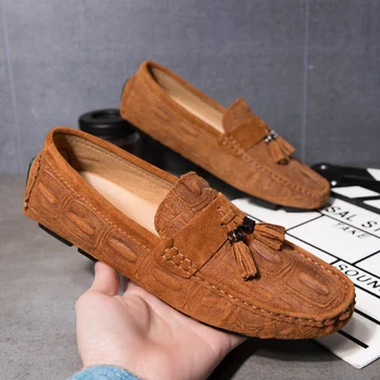 

Men Tassel Loafers Casual Shoes 2019 Handmade Suede Leather Mens Shoes Casual Driving Shoes Slipon Man Moccasins Big Size Brown