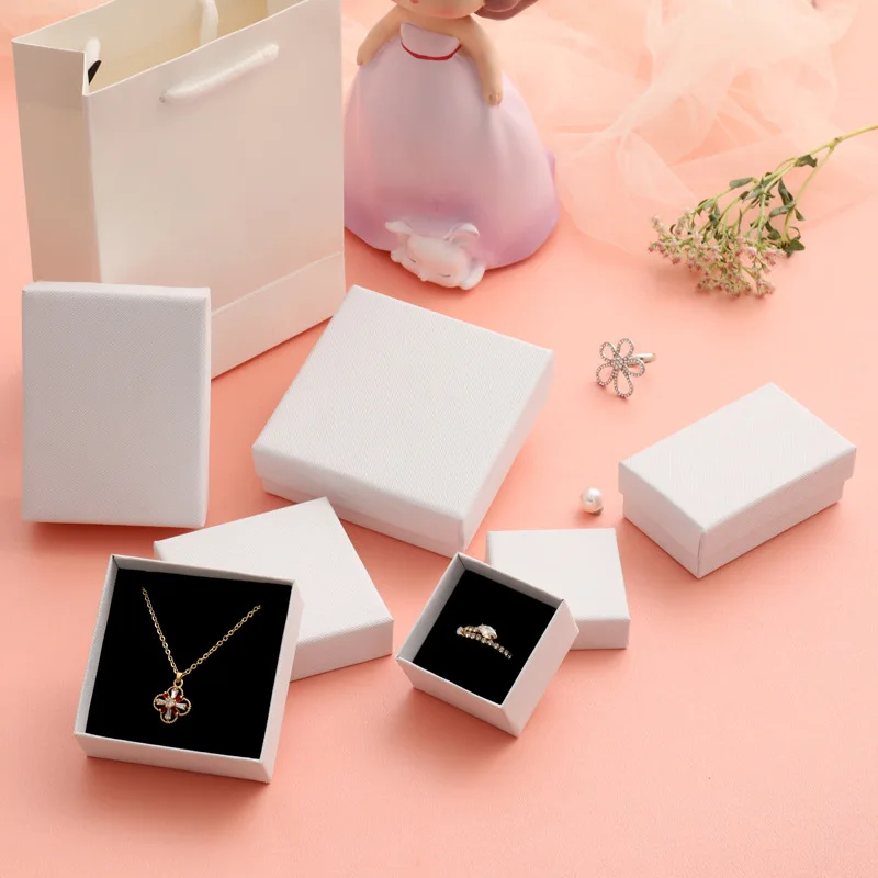 Velvet Bracelet Box ZEYIYER Pack Jewelry Gift Box, Necklace1