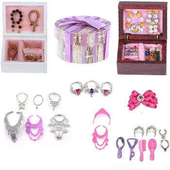 

Sewing Box Lid Toolkit Toolbox / Jewelry / Medical Box / Artist Paint Pen / Gift Box 1:12 Scale Dollhouse Miniature Doll Houses