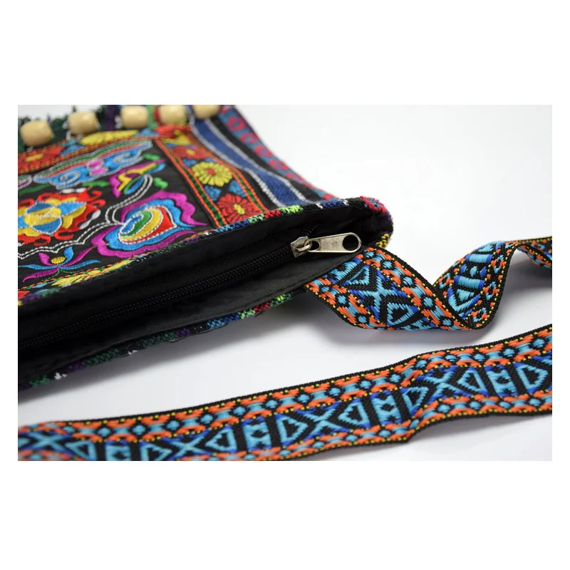 9311716767_645572075